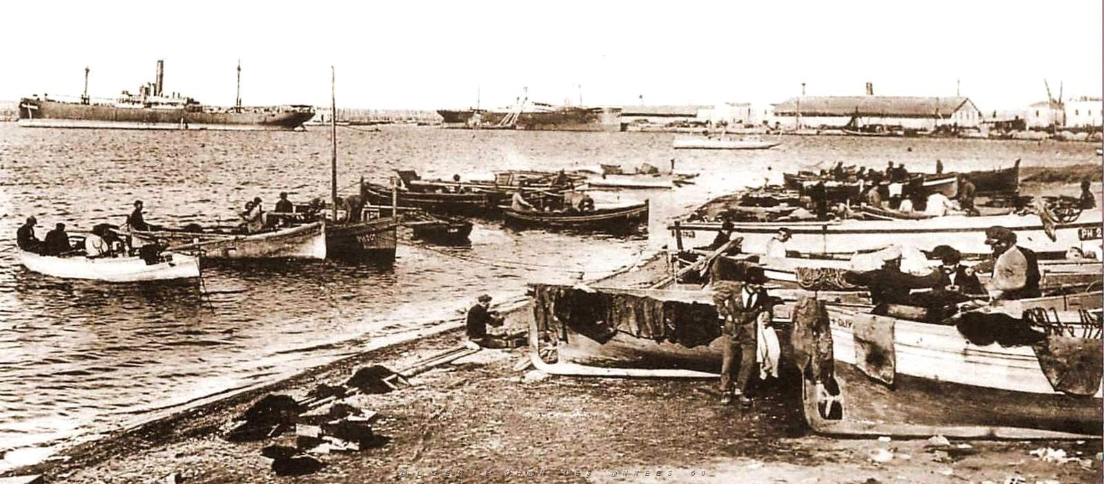 1809- Philippeville - Pecheurs2 de sardines.jpg